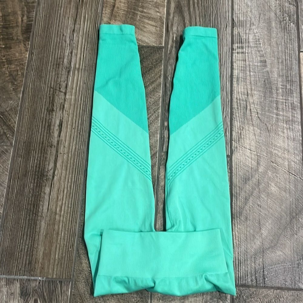 Joy Lab athletic pants
